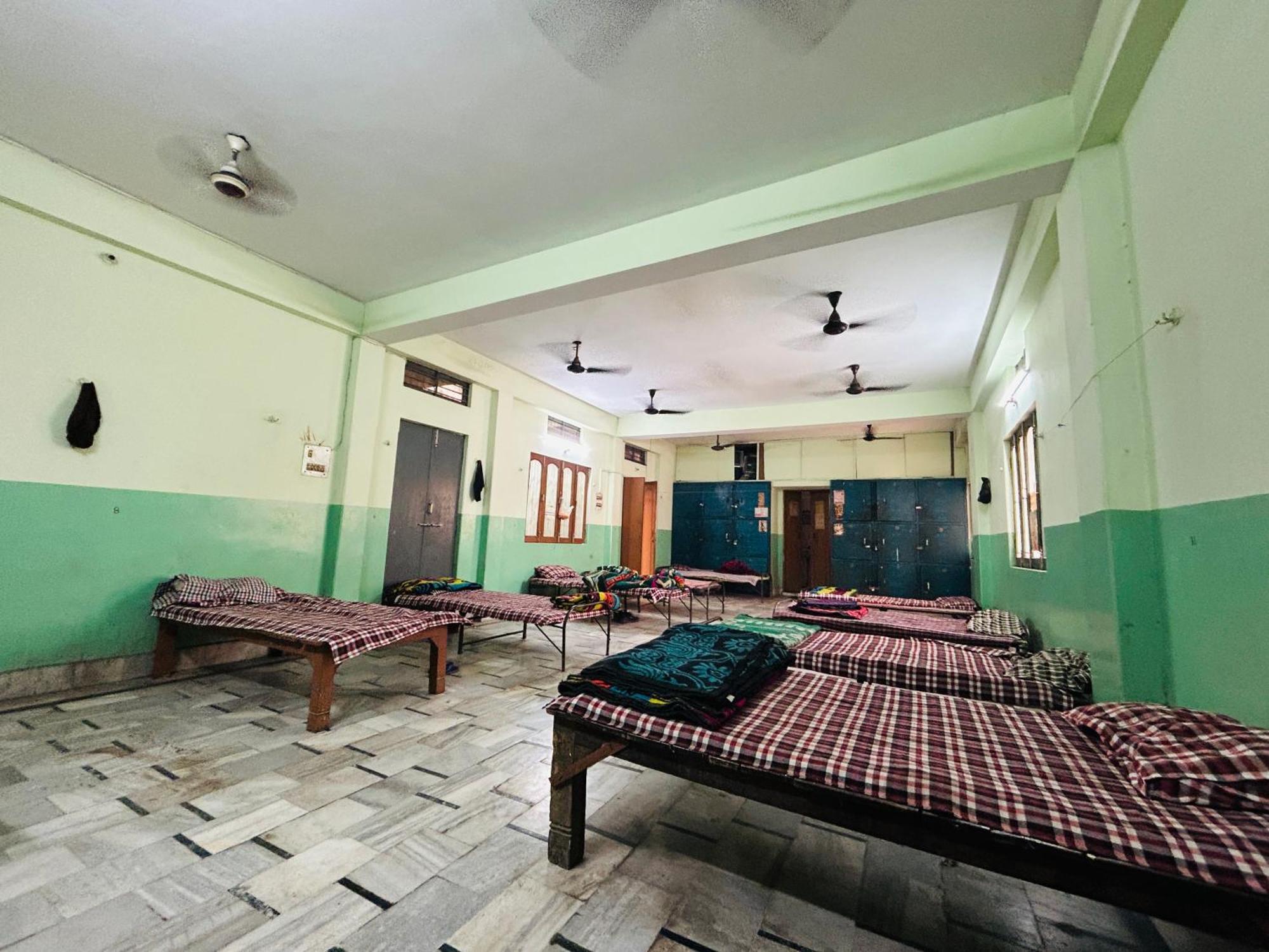 Satsang Lodge พาราณสี ภายนอก รูปภาพ